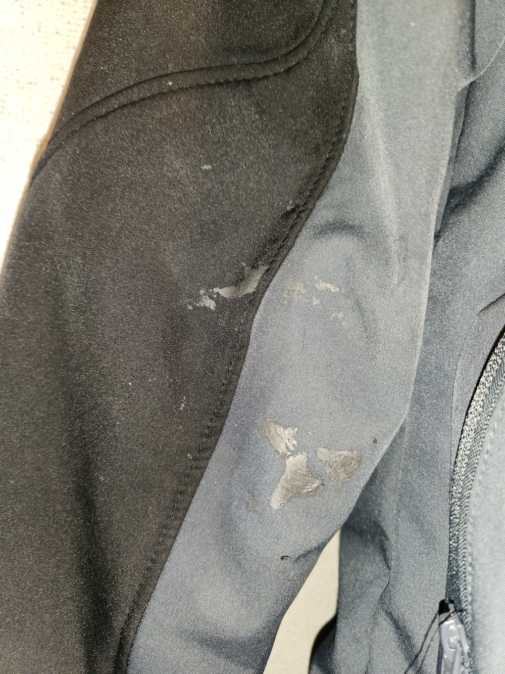 DeWalt Work Jacket - Picture 9 of 9